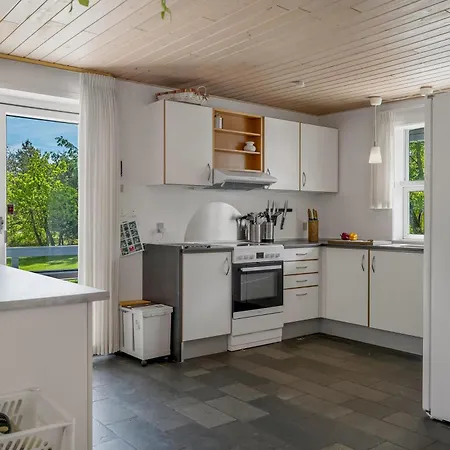 Lovely 16-person Pool House With Spa, Sauna And Large Terrace Vestervig