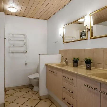 Lovely 16-person Pool House With Spa, Sauna And Large Terrace
