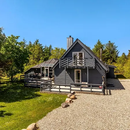 Lovely 16-person Pool House With Spa, Sauna And Large Terrace 펜션 *